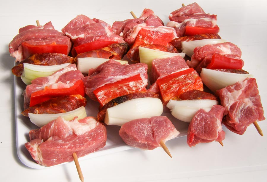 Espetadas de Porco com Chouriço